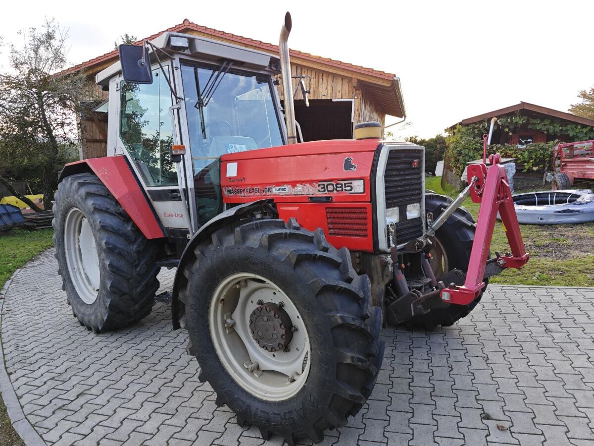 Massey Ferguson 3085 turbo Traktor 2