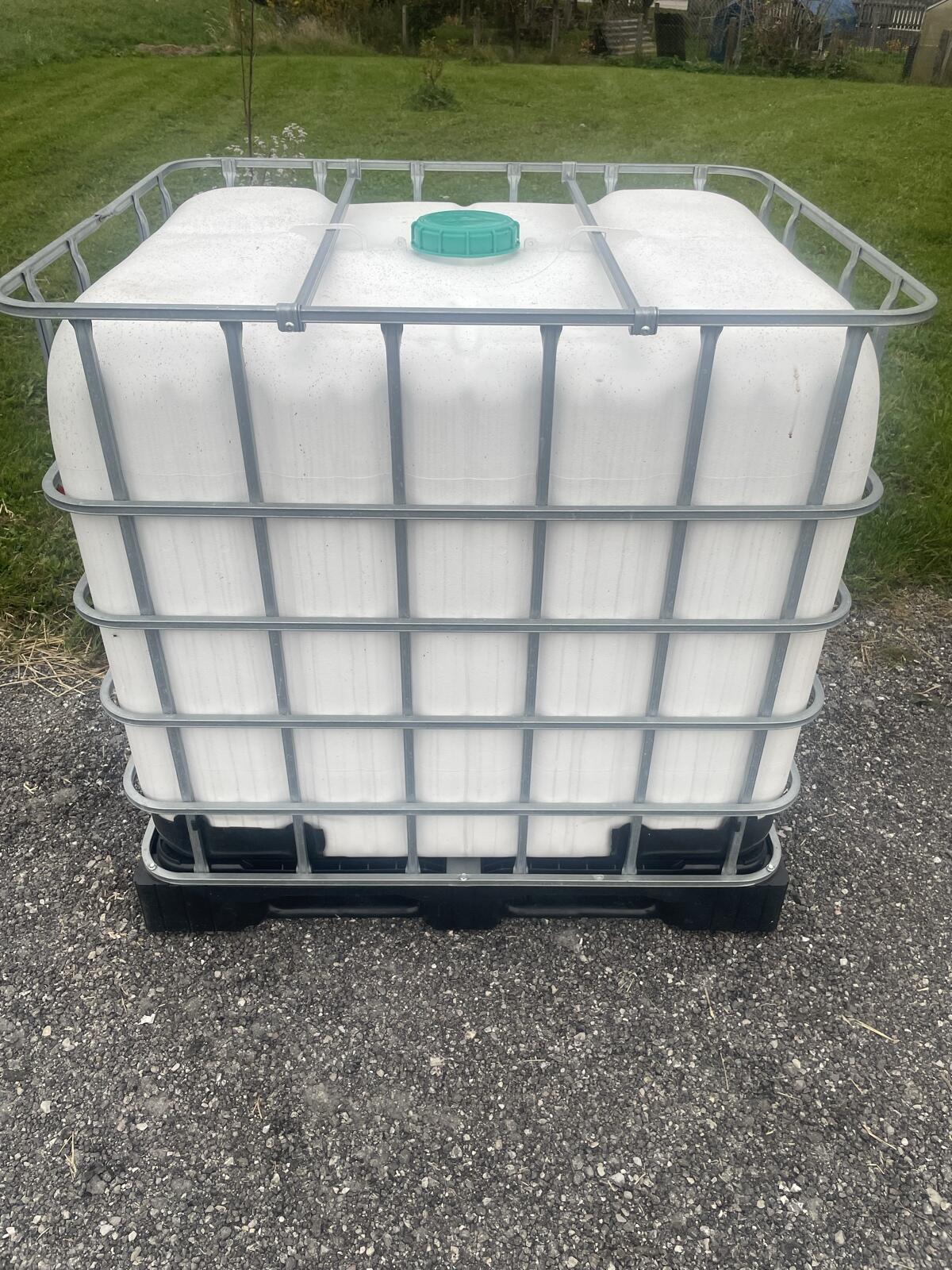 IBC Container 1