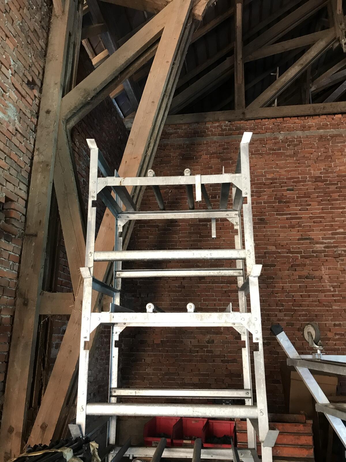 Regal für Ölfass 2