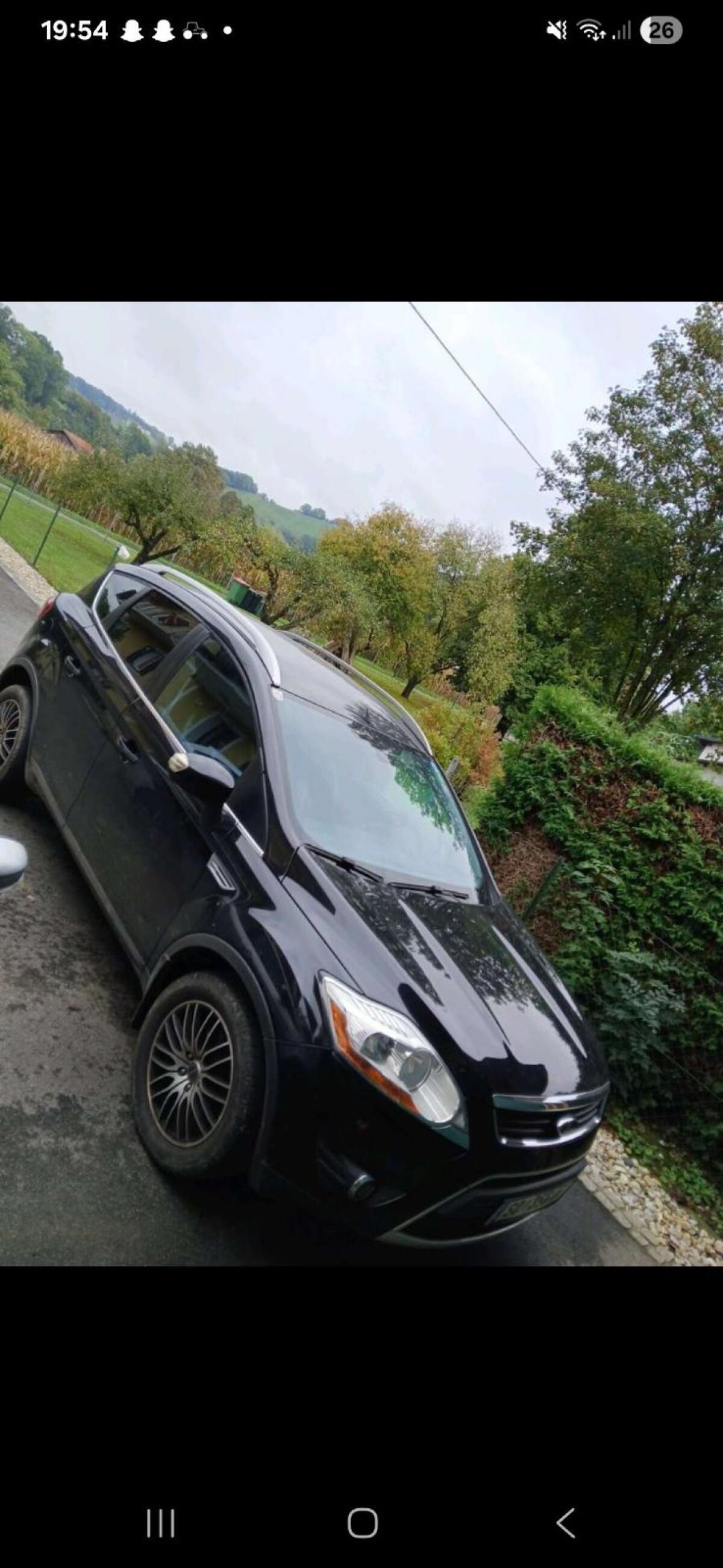 Ford Kuga 1