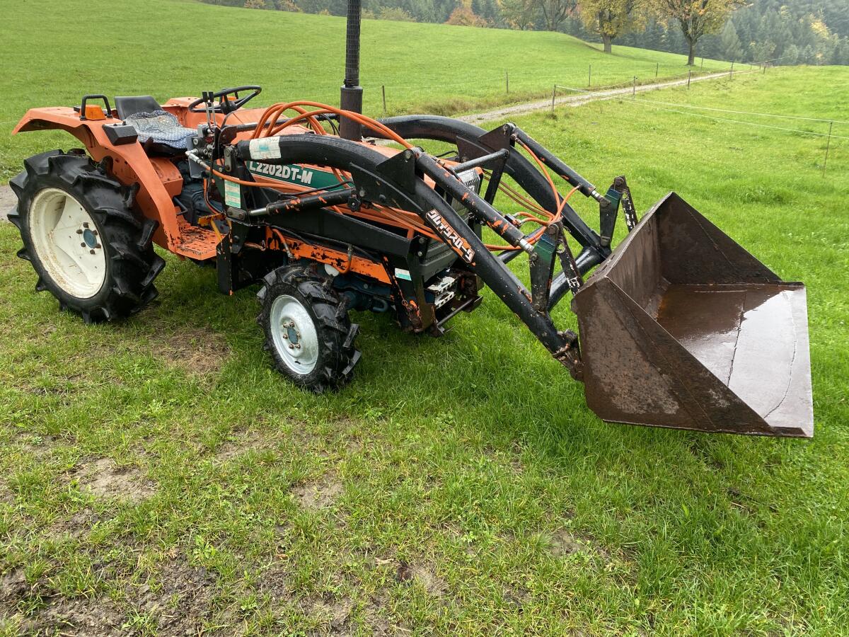 Kubota L2202 DT 3