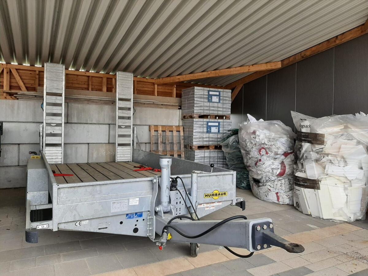 Baumaschinentransporter Humbaur 2
