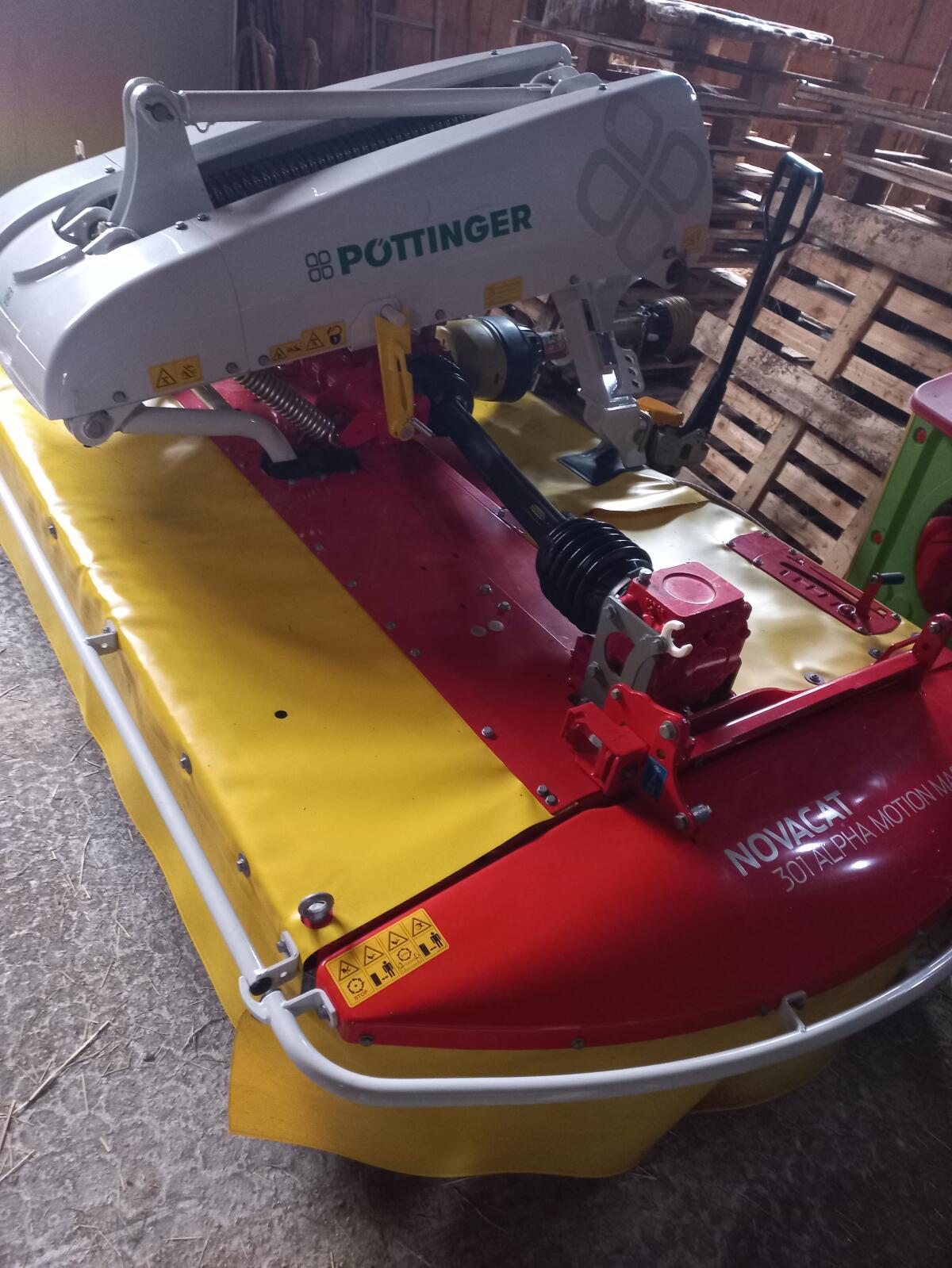 Pöttinger Alpha Motion Master 301 3