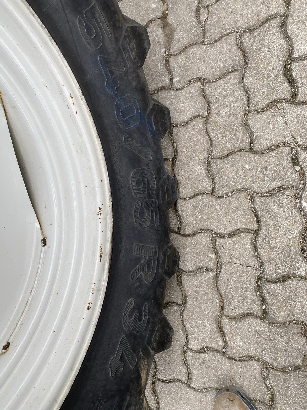 540/65 R 34 Pirelli 2