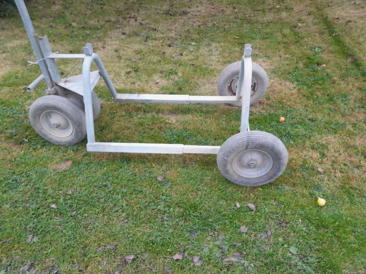 Transportwagen für Milchtank 2