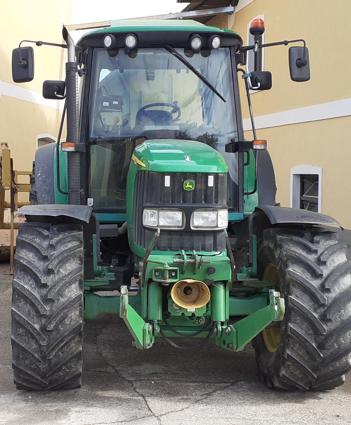 Verkaufe aus Betriebsauflösung John Deere 6320 2