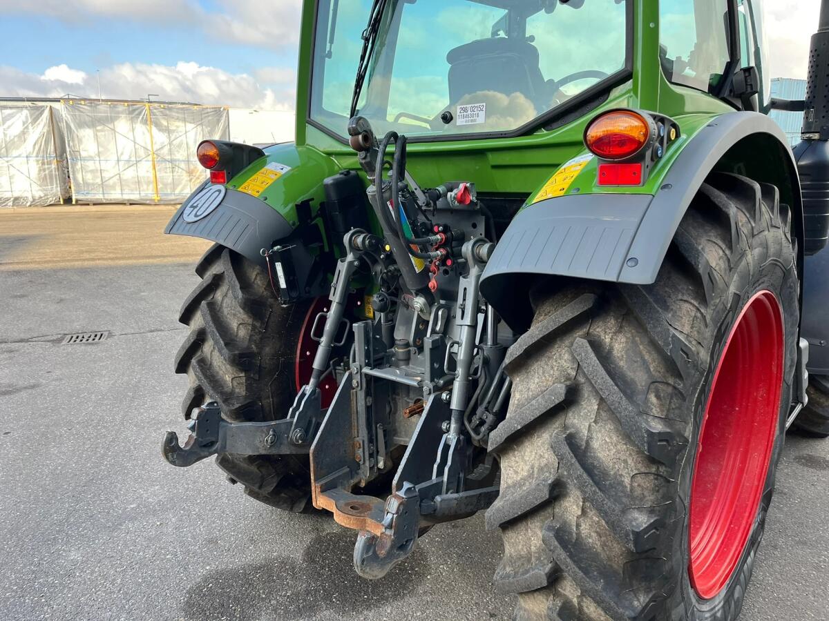 Fendt 211 Power 2