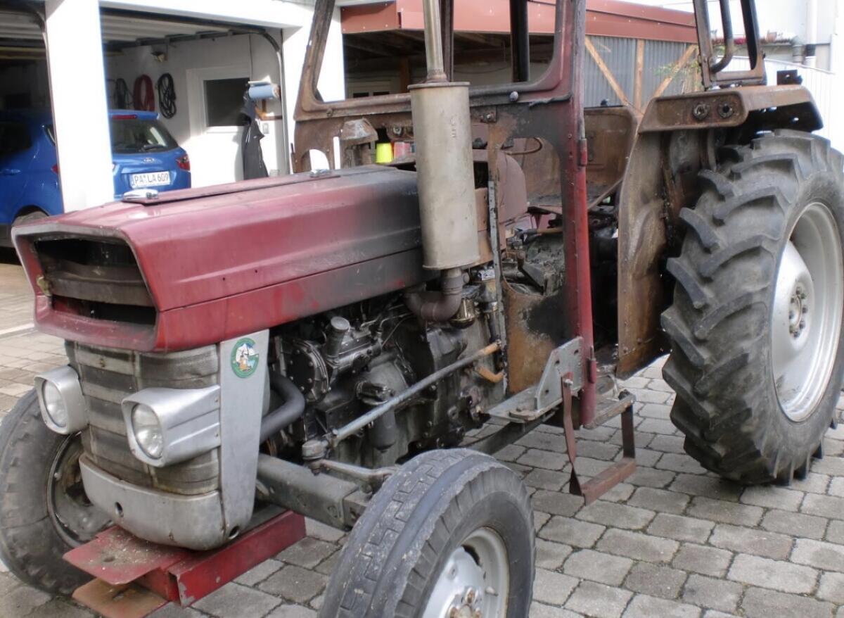Massey Ferguson 135 2