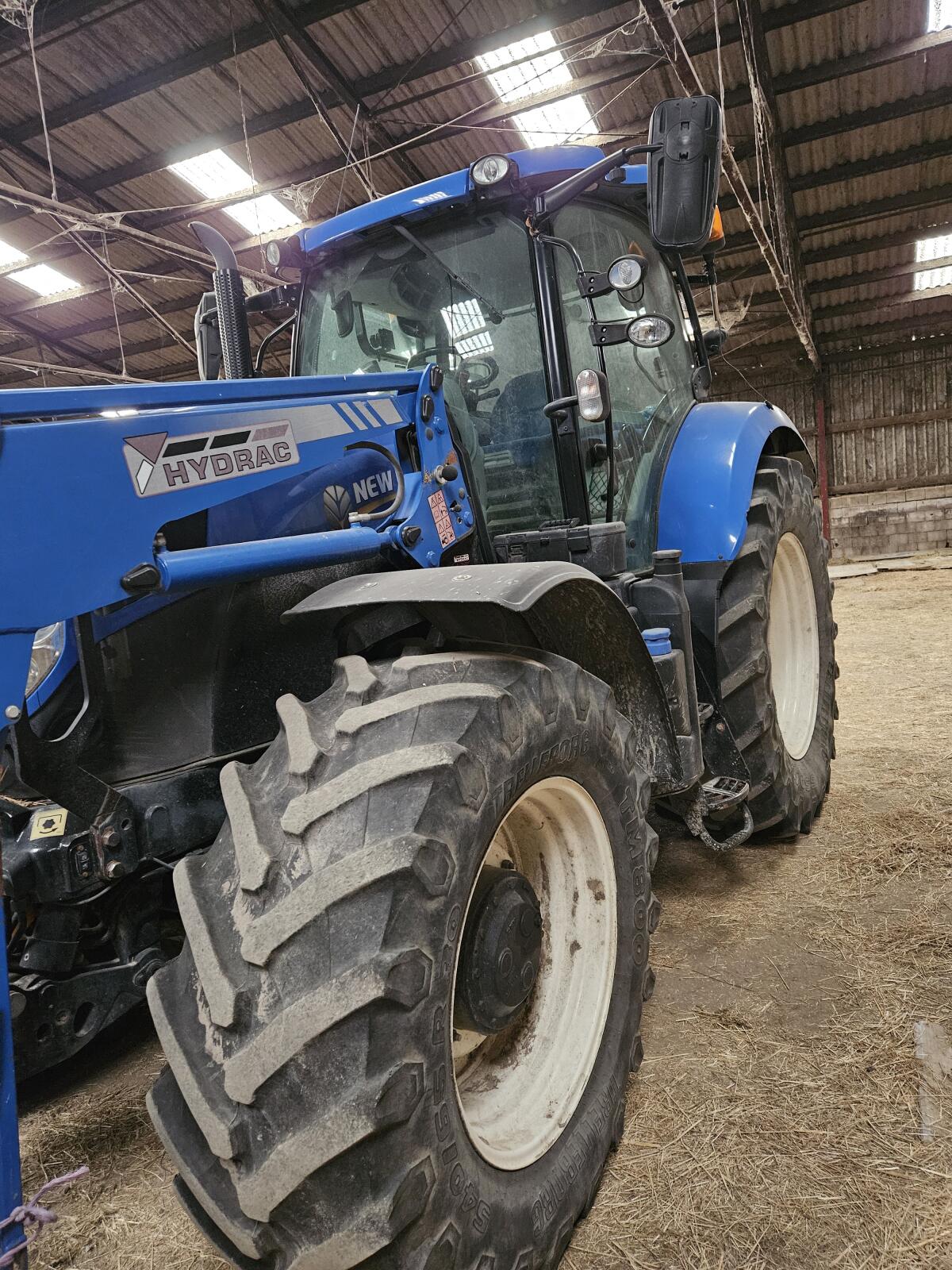 Traktor New Holland T7.210 2