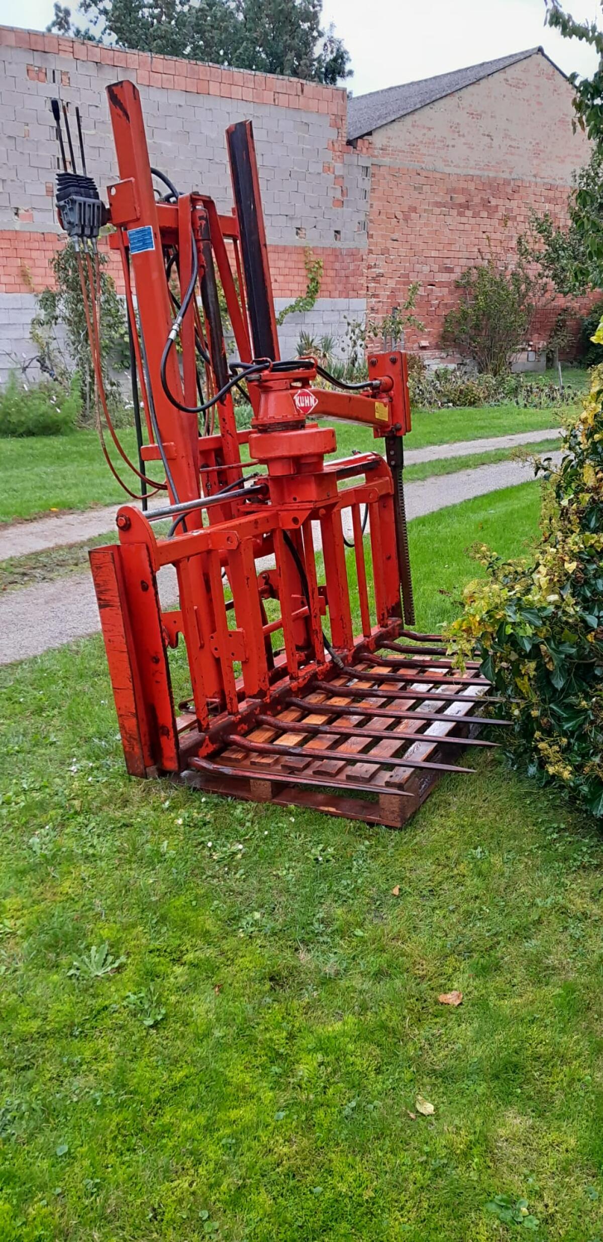 Siloblockschneider Kuhn 3