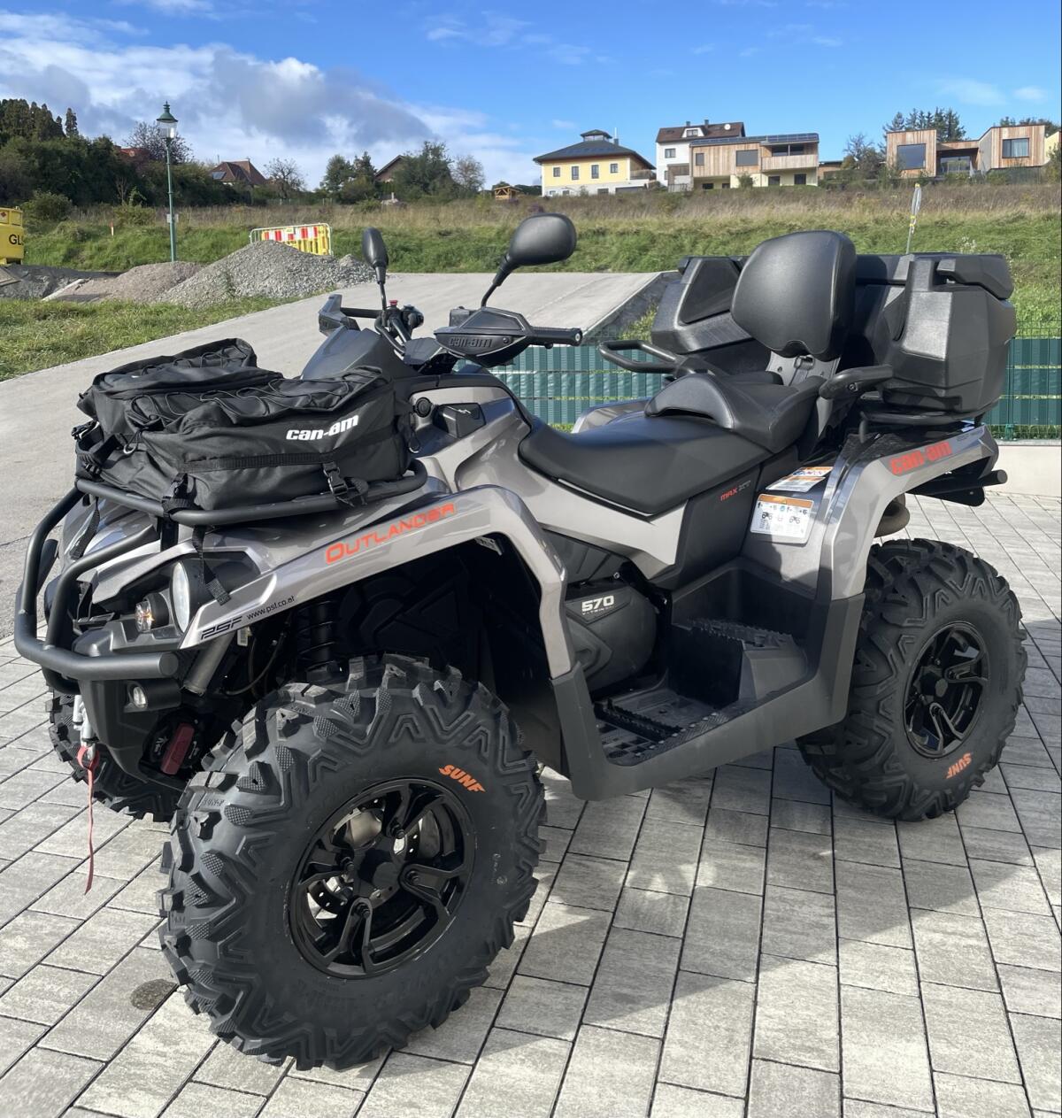 Can-Am Outlander Max 650 ccm Rotax XT Quad 1