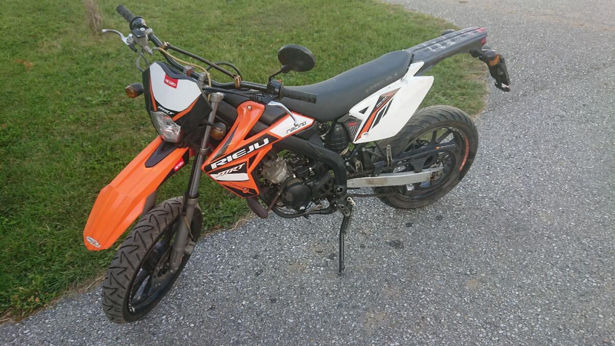 Moped Rieju MRT 50 2