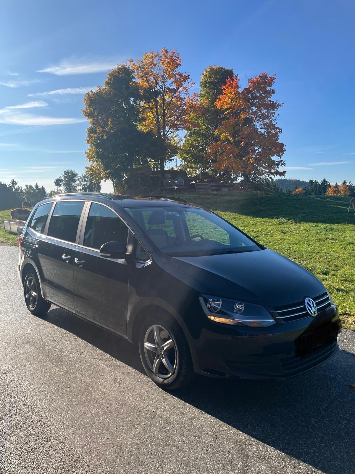 VW Sharan Trendline BMT 2,0 TDI 4 Motion Kombi/Family Van 2