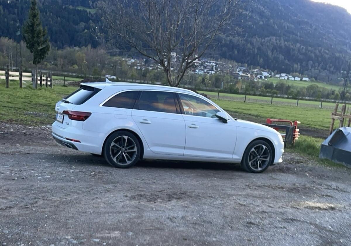 Audi A4 Quattro 1