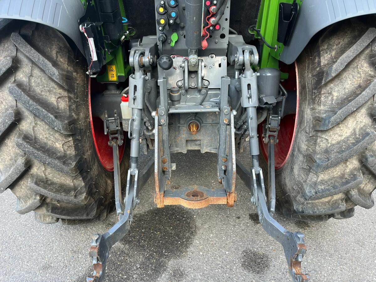 Fendt 211 Power 3