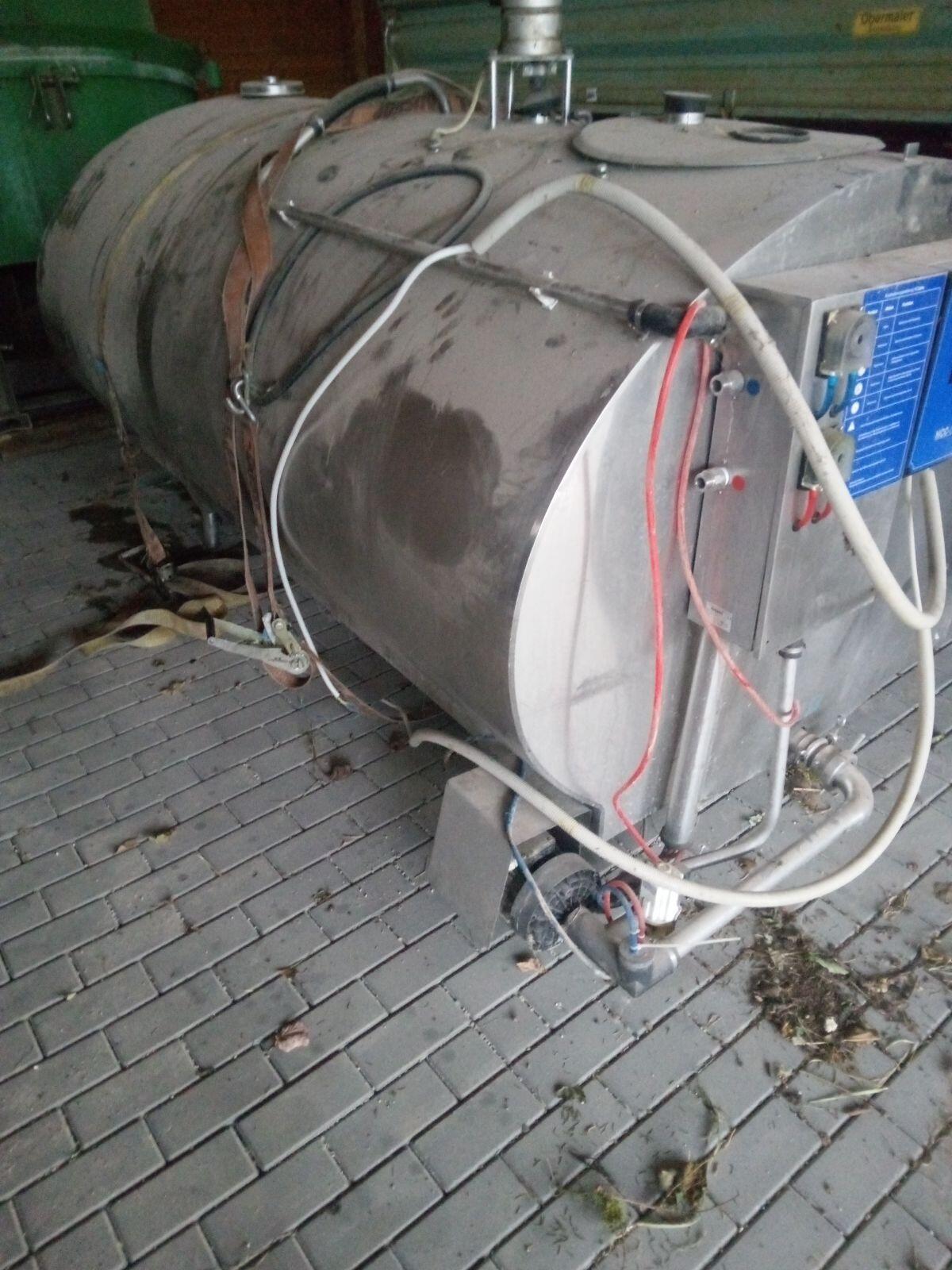 Milchtank Müller 3