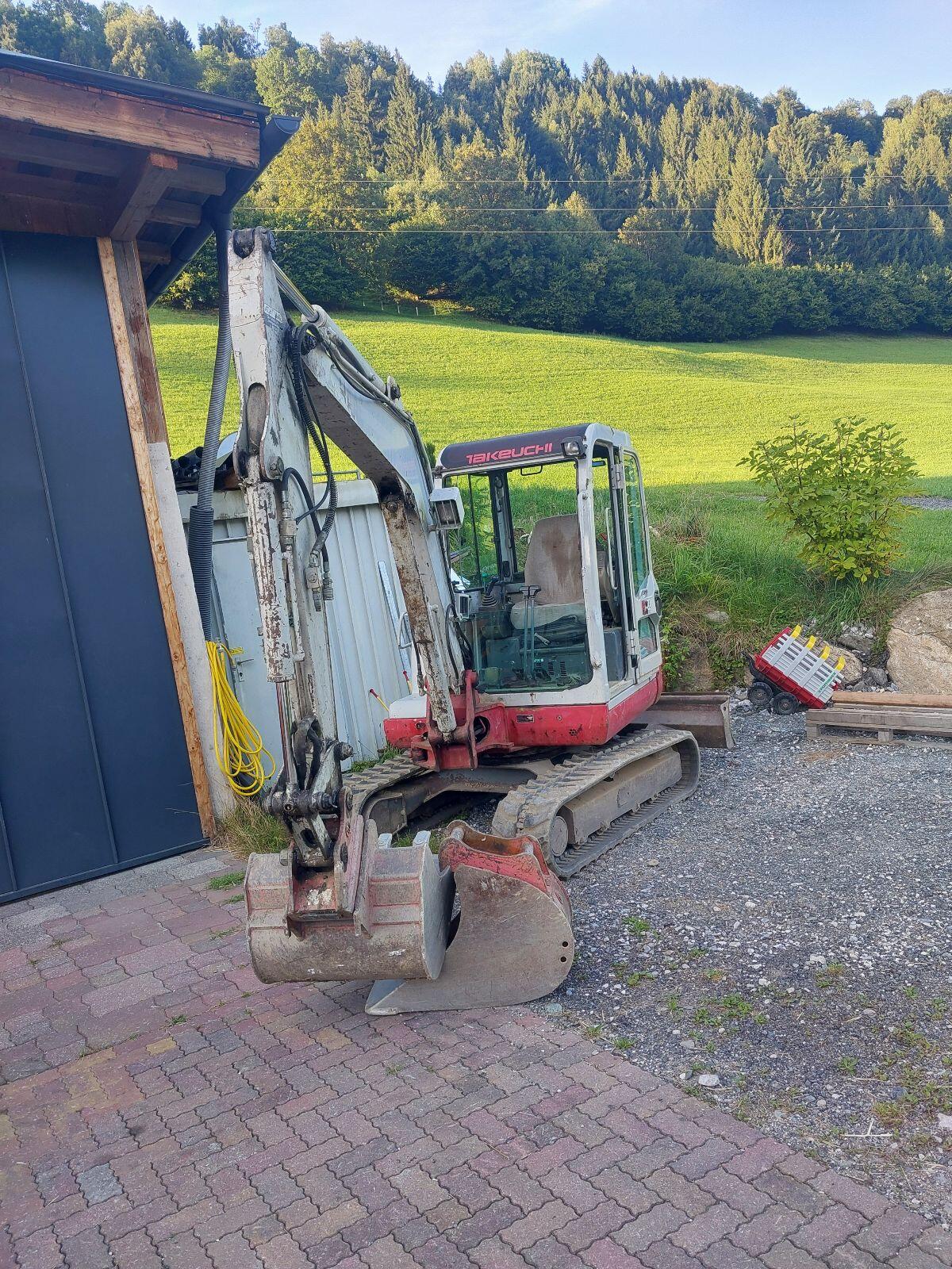 Takeuchi TB 135 1