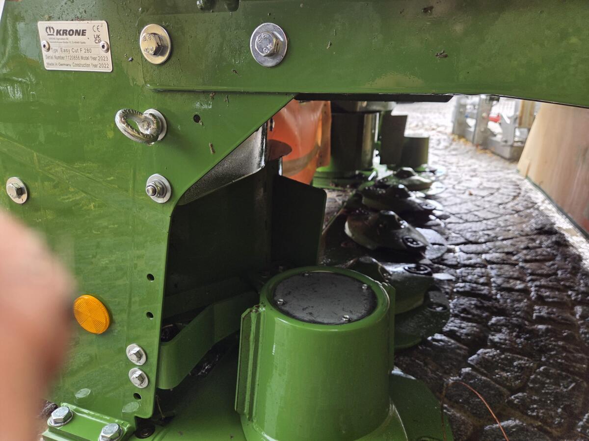 Krone EasyCut F 320 (2Gen) Frontscheibenmähwerk 3
