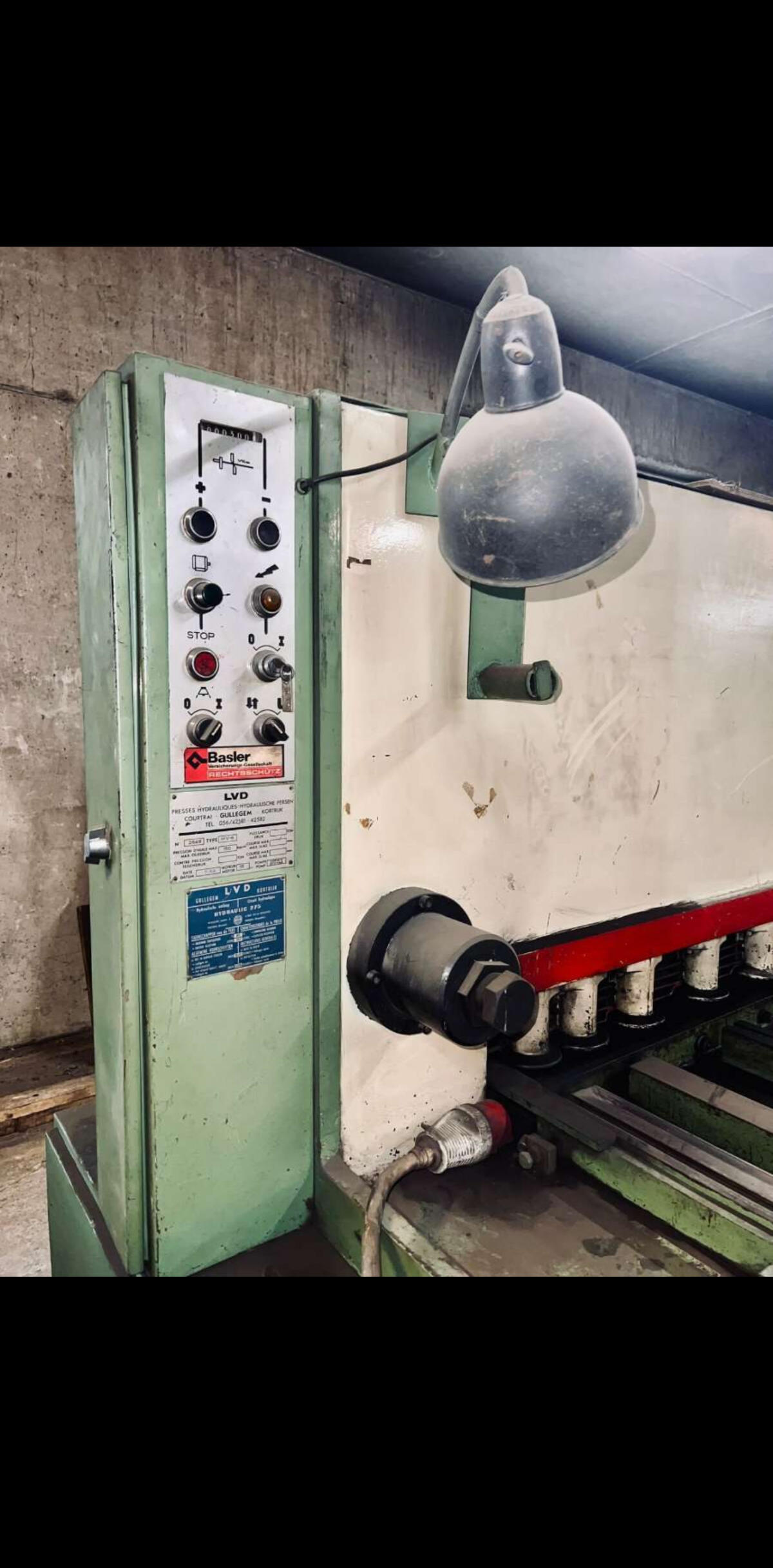 Tafelschere LVD MV-6 2