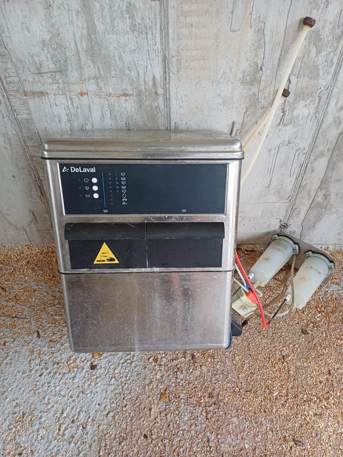 Melkstand DeLaval 2x5 MP400 zu verkaufen 1