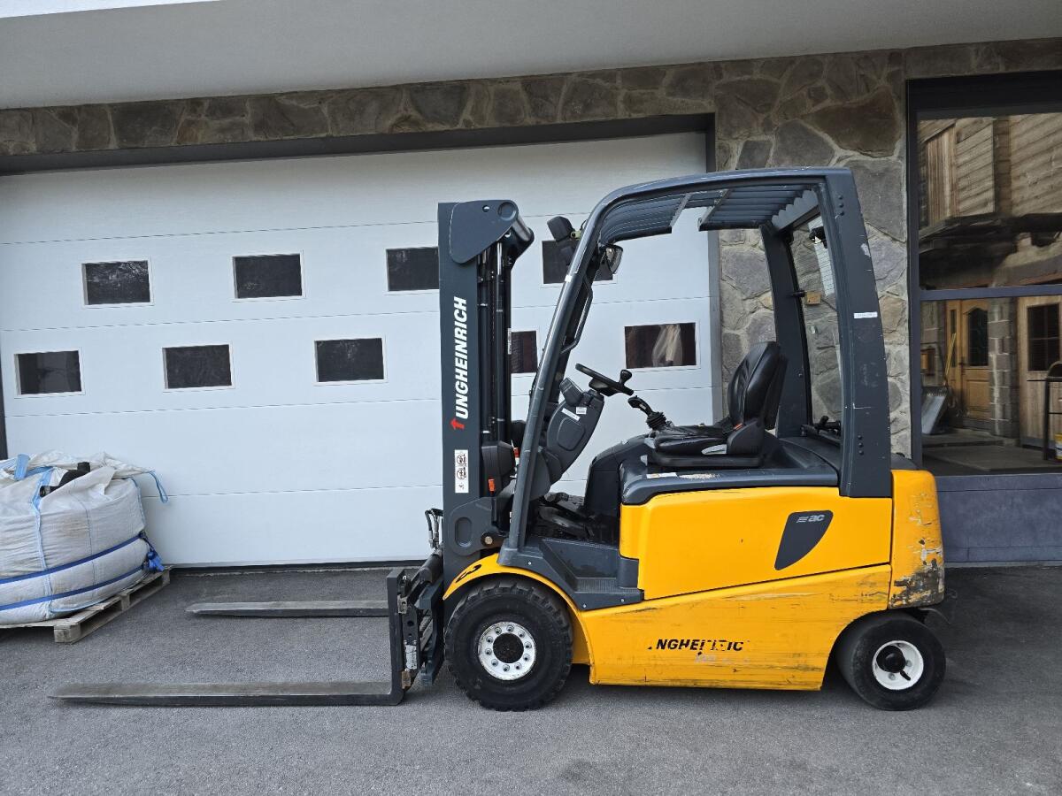 Jungheinrich EFG 425K Gabelstapler Elektro 1