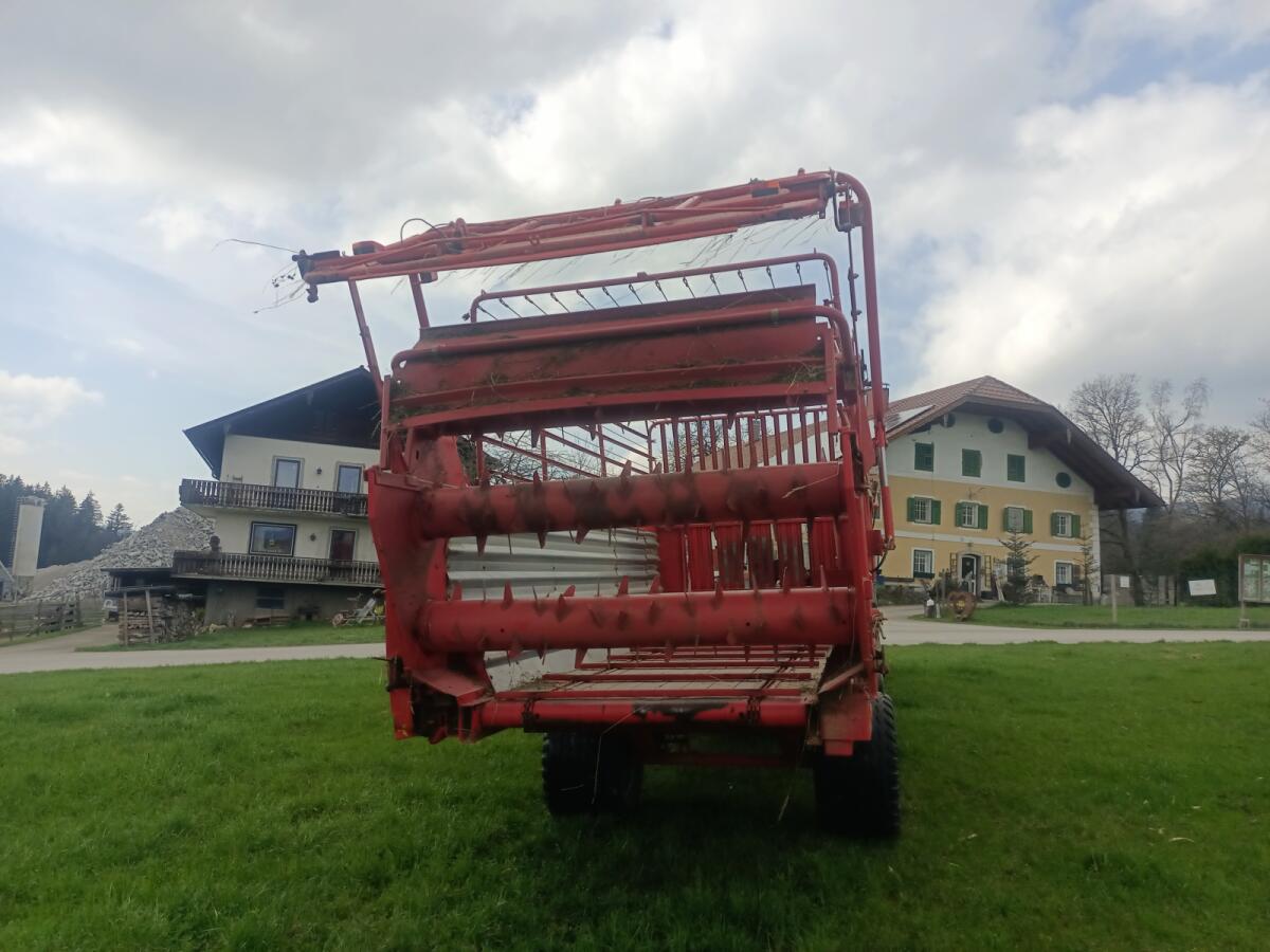 Pöttinger Ladewagen Ernteboss 2 3
