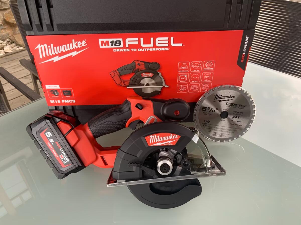 Milwaukee Akku Metallsäge M18FMCS, 1 x M18HB5.5 Akku NEU 1