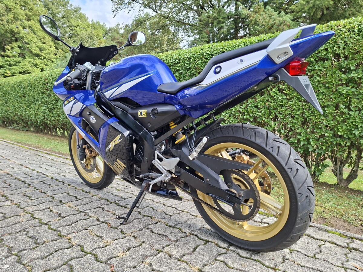 Yamaha TZR 50 Valentino Rossi Edition Moped 3