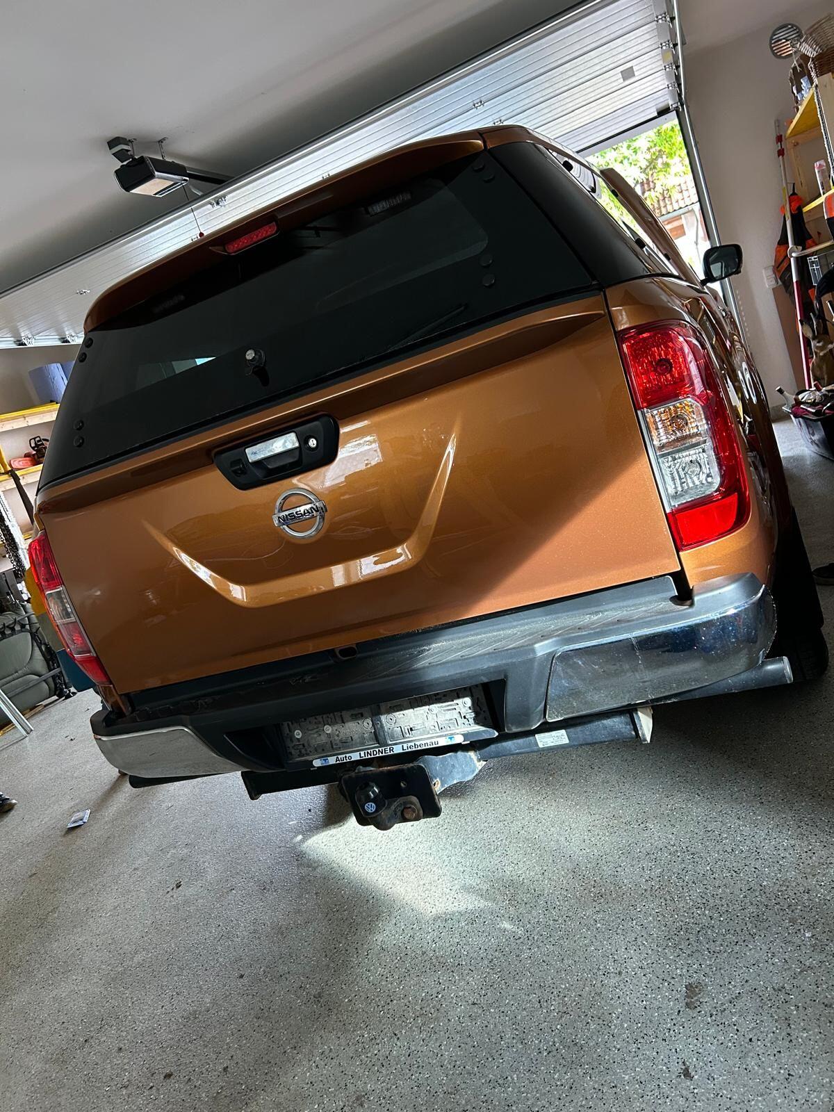 Nissan Navara NP300 2