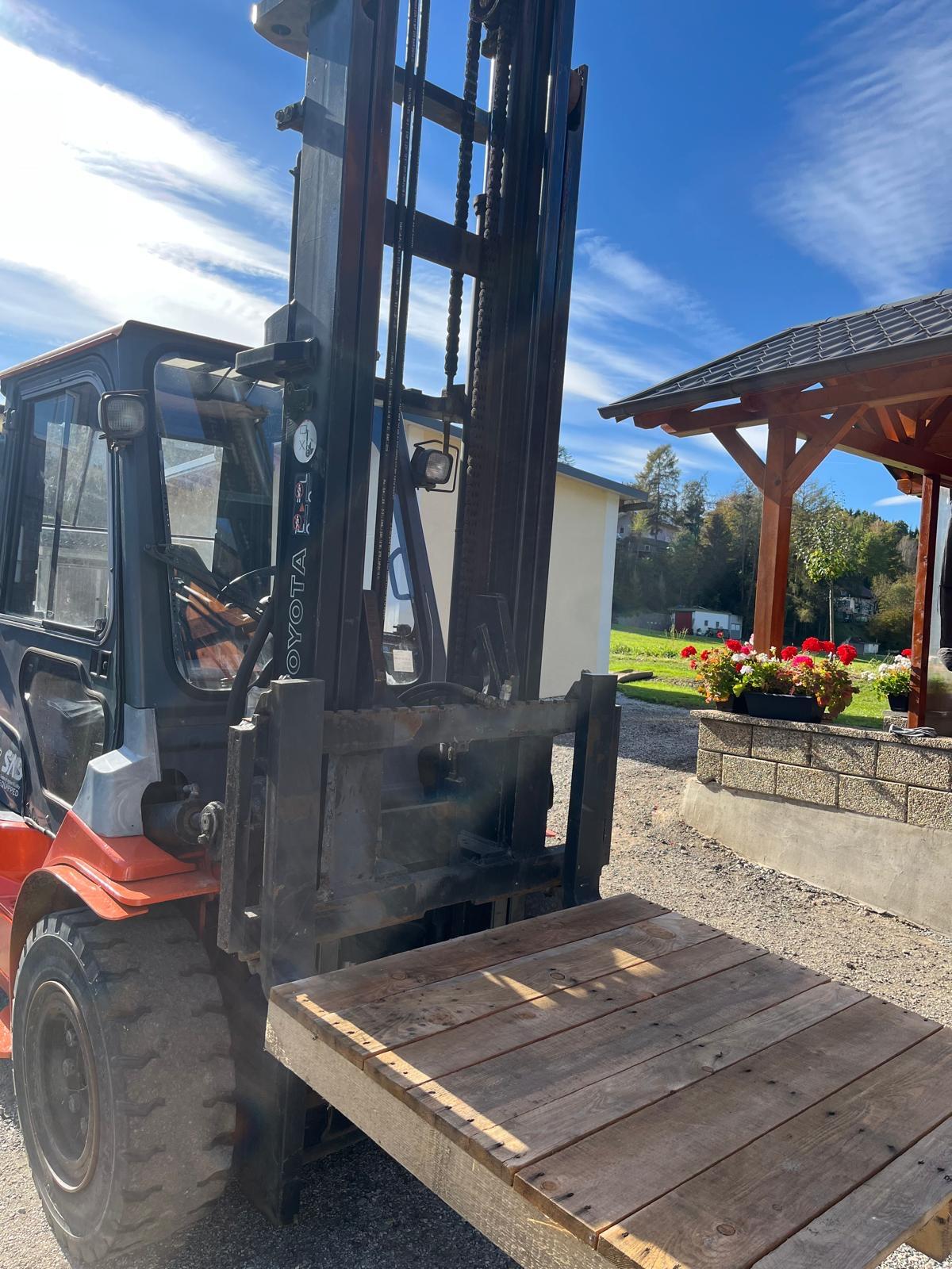 Toyota Gabelstapler 7FB40 2