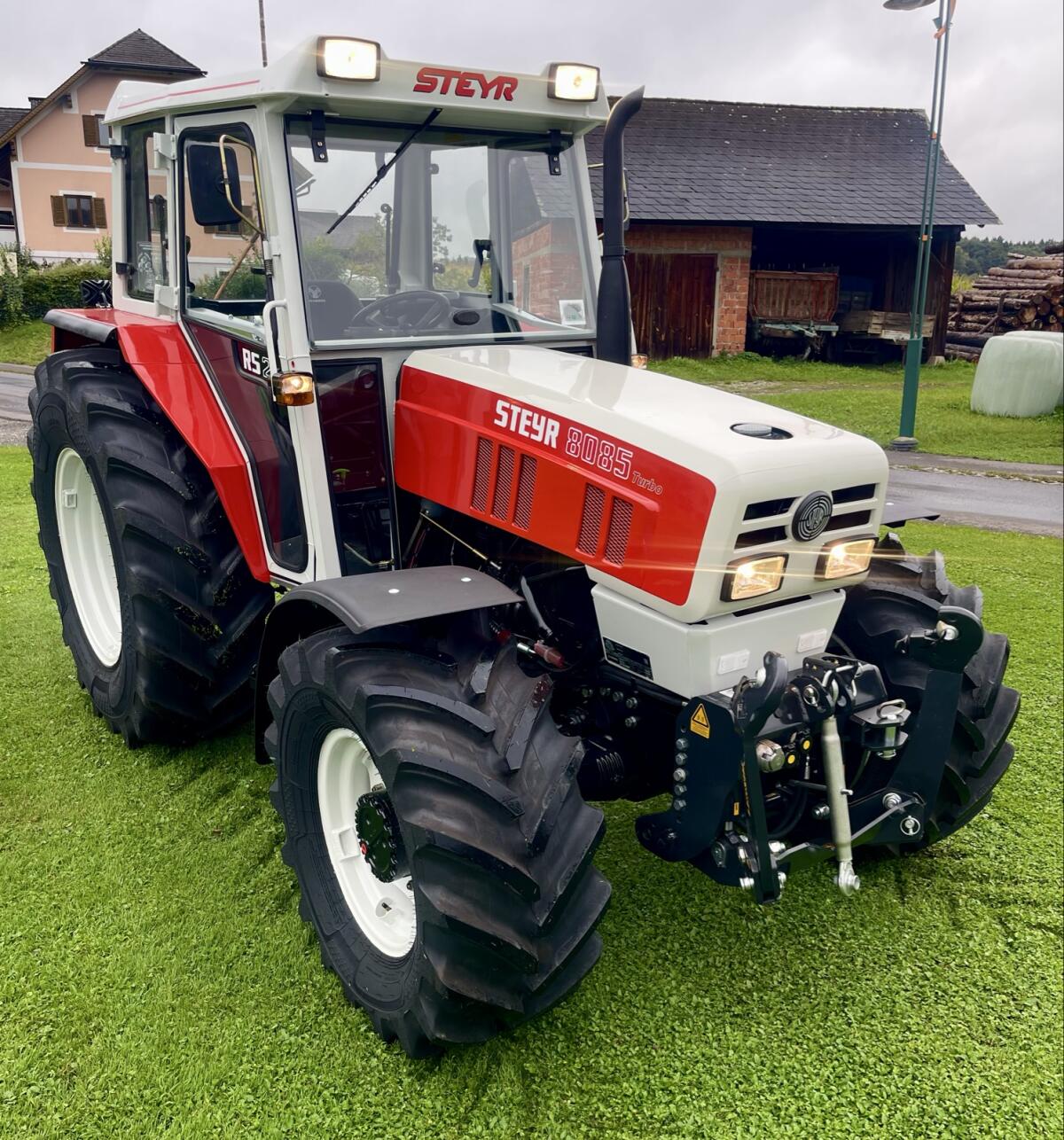 Traktor Steyr 8085a 2