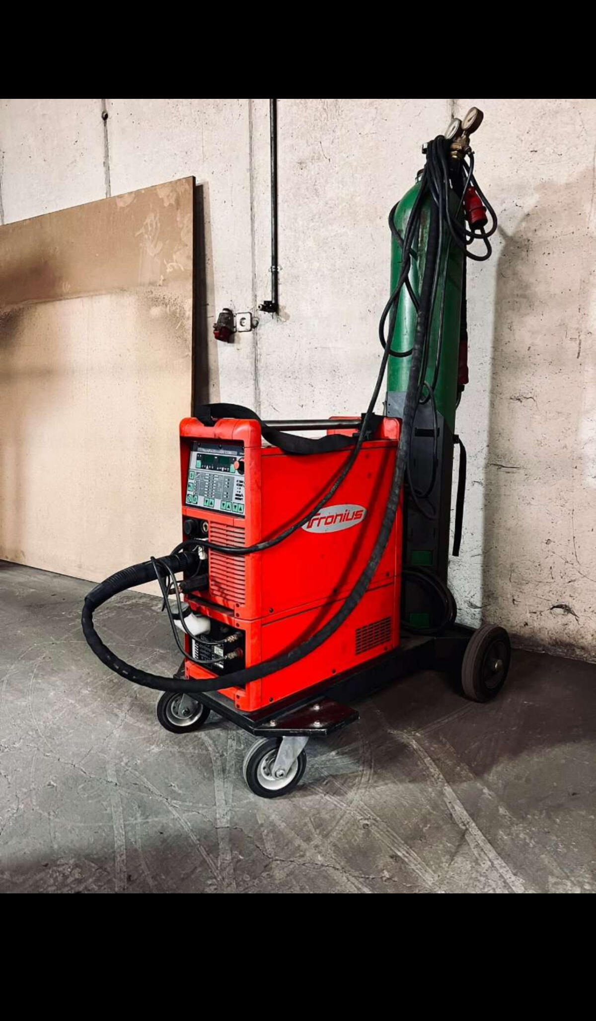 Schweißgerät Fronius TransPuls Synergic 2700 3