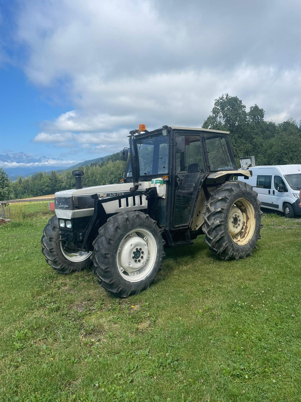 Lamborghini Traktor 2
