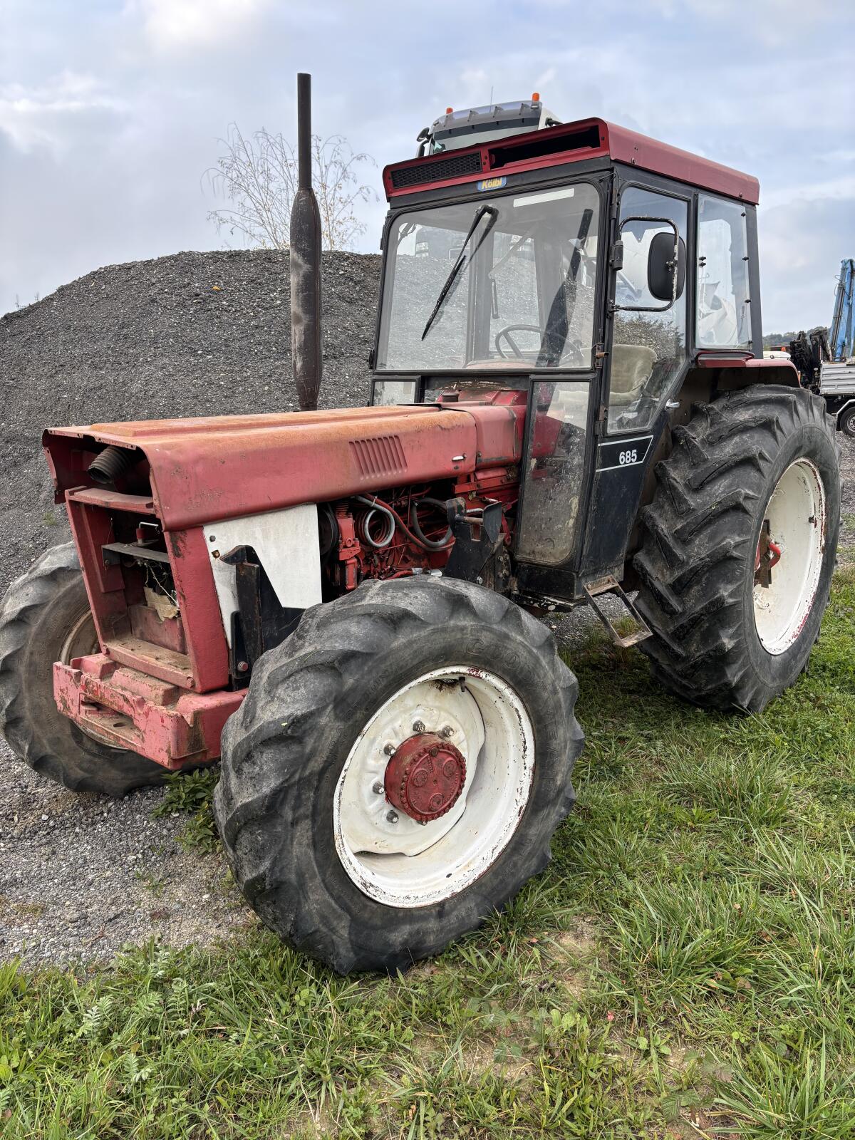 CASE IH 685 3
