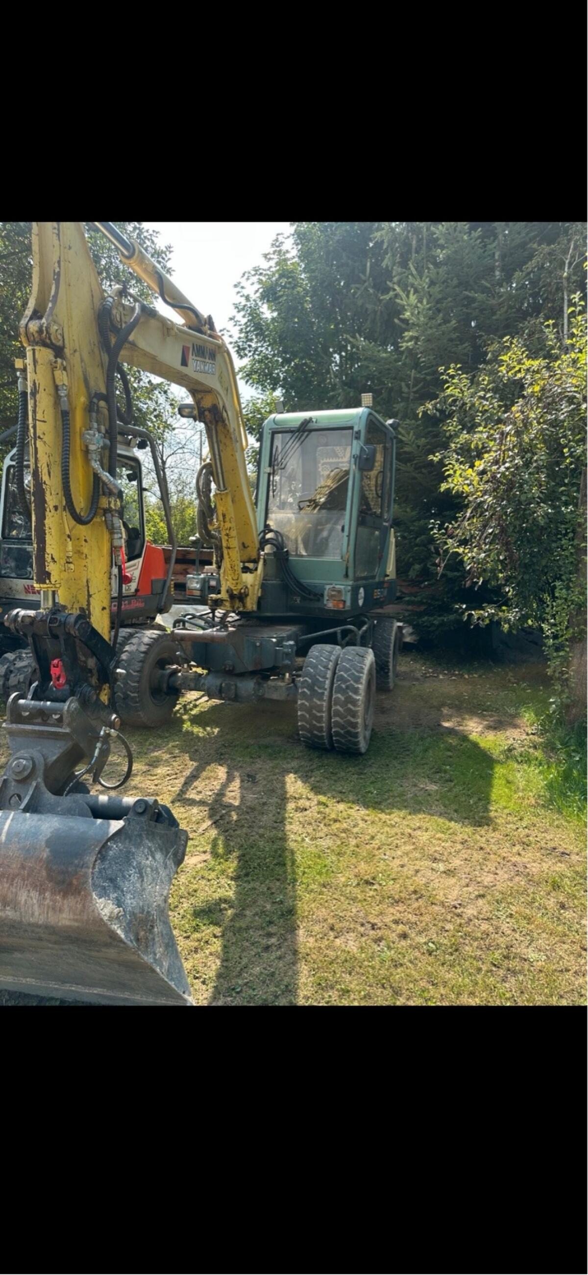 Mobilbagger Yanmar B50W 2