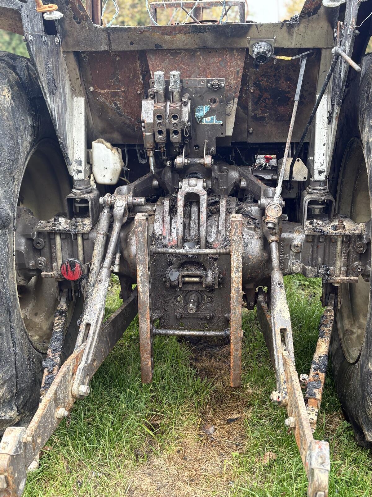 Massey Ferguson 365 2