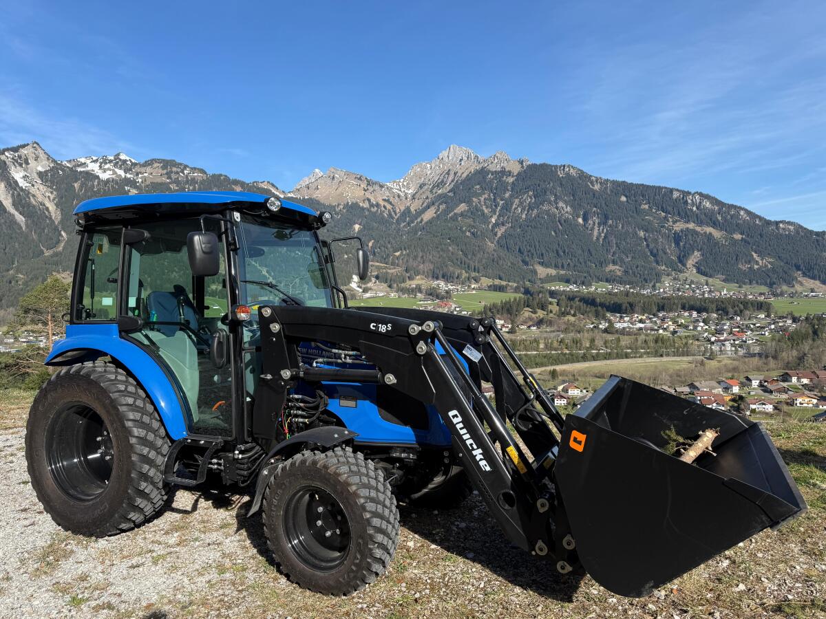 New Holland Boomer 50 2