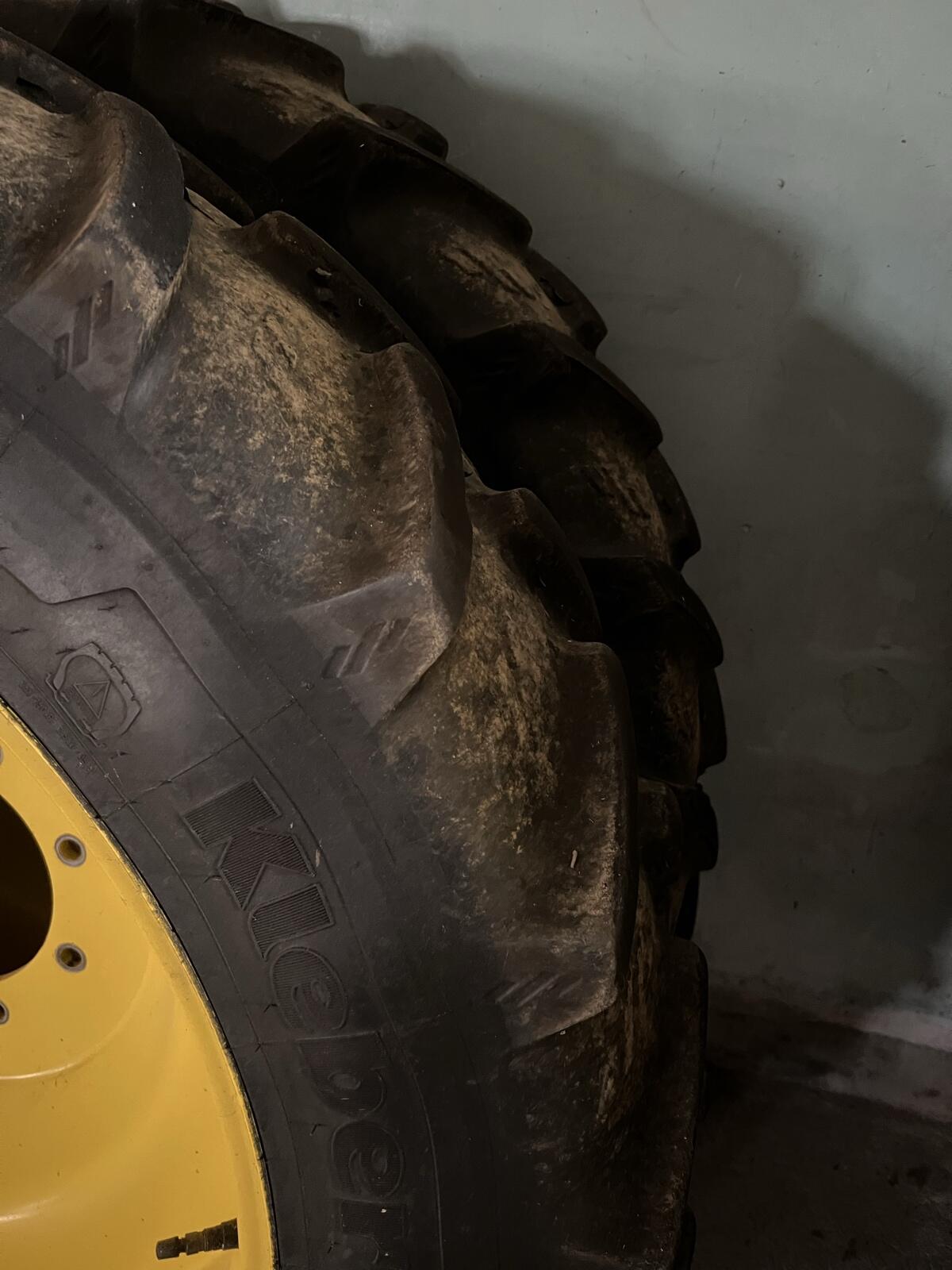 Pflegereifen, Kulturreifen John Deere 2 m Spur 3