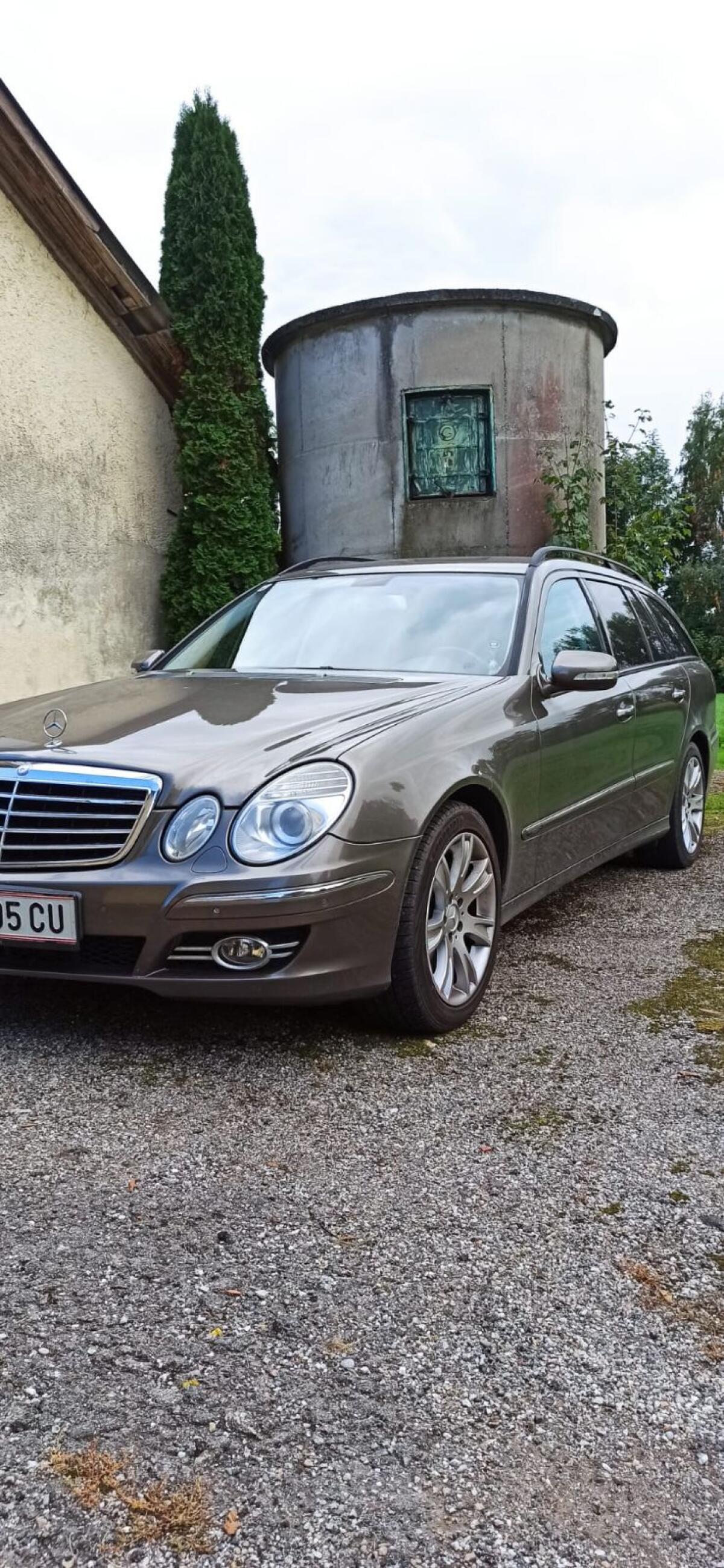 Mercedes-Benz E-Klasse 280 4Matic Avantgarde 2