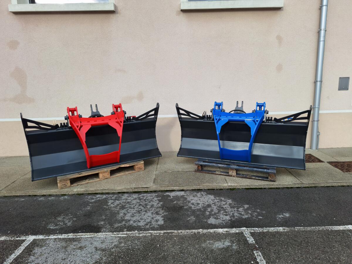 MasiTeh Polterschild 2