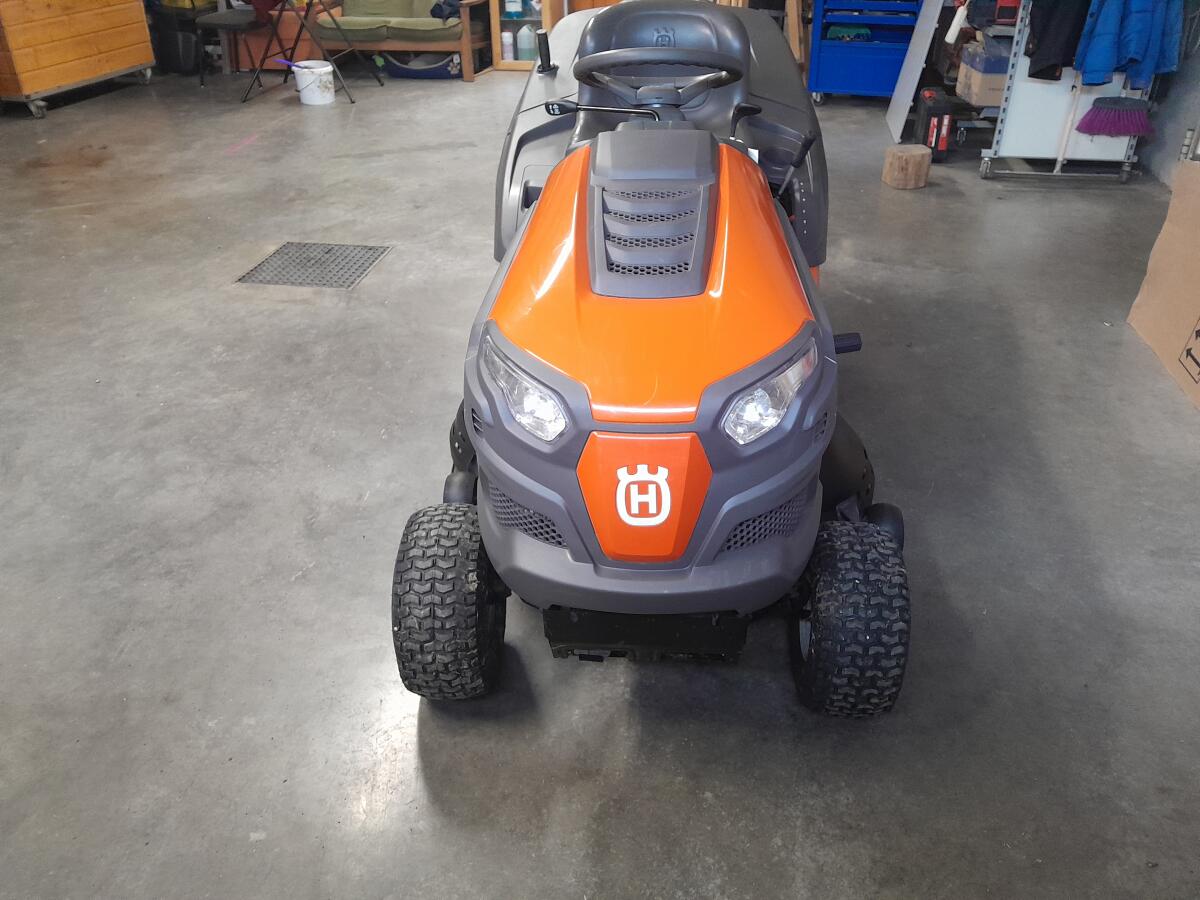 Husqvarna Rasenmähertraktor 38 Bstd. TC 238T 3