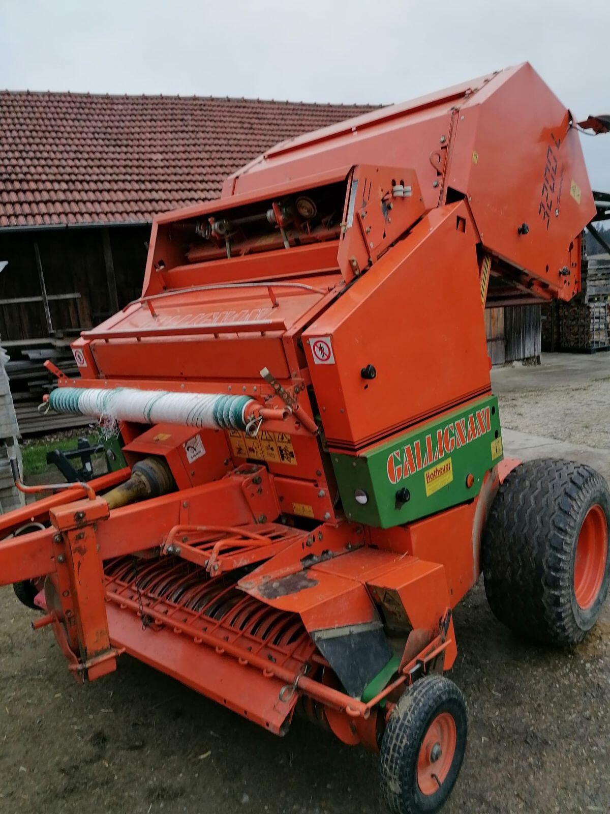Rundballenpresse Gallignani 3200 L 3