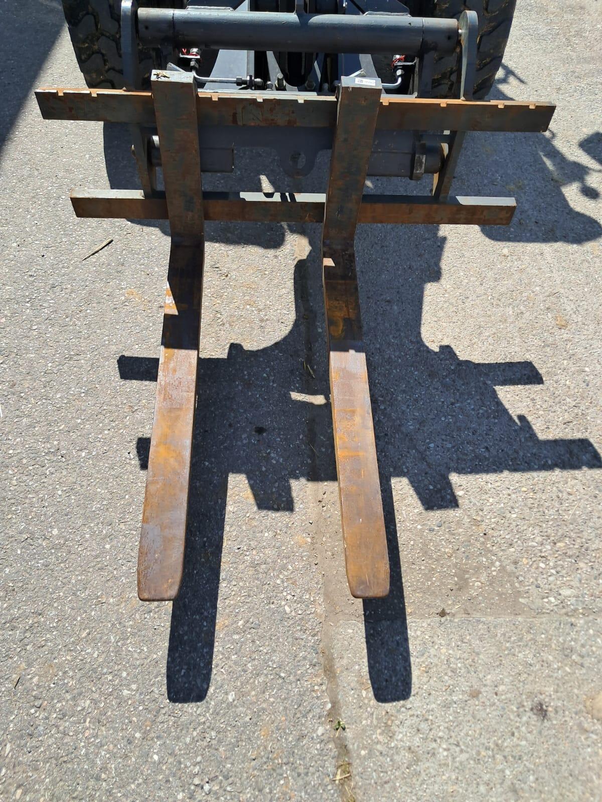 Ahlmann Hoflader/Radlader, Bj. 2019, 1.800 Bstd., Mecalac AX850 2