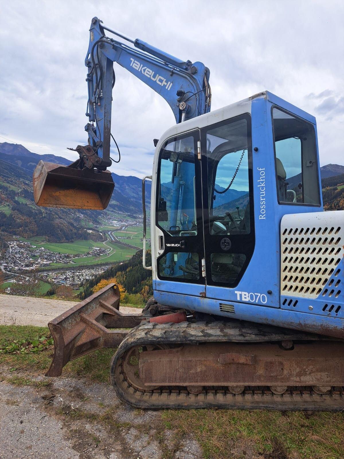 Bagger TP070 Takeuchi 2