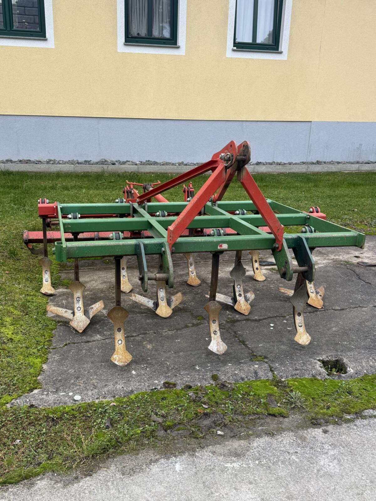 Knoche Grubber 1