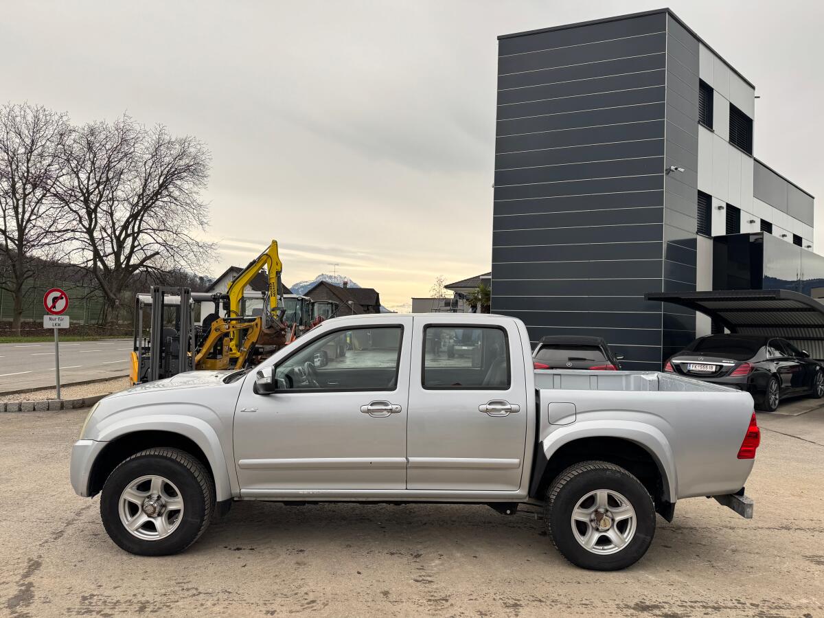 Suche Pickup Toyota Hilux Mitsubishi Isuzu 1