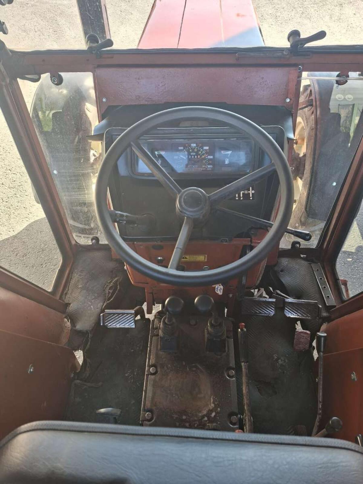 Traktor Fiat Trattori 65-66DT 2