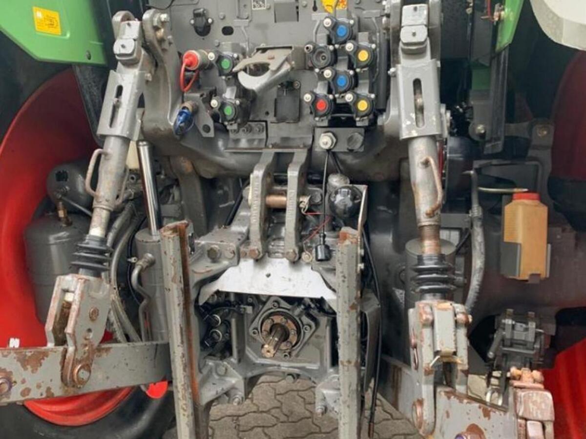 Fendt 724 Vario SCR 2