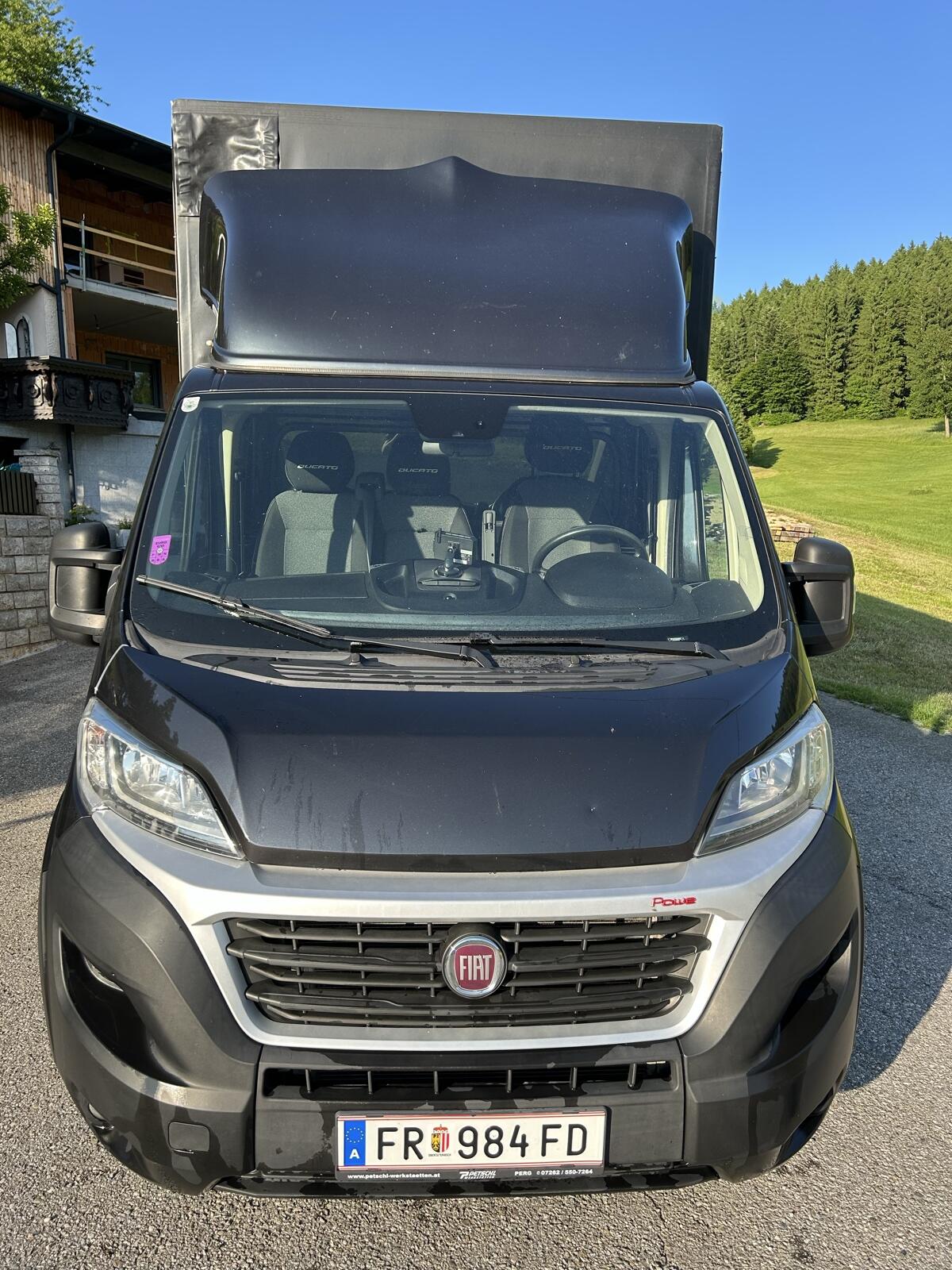 Fiat Ducato mit Ladebordwand 2