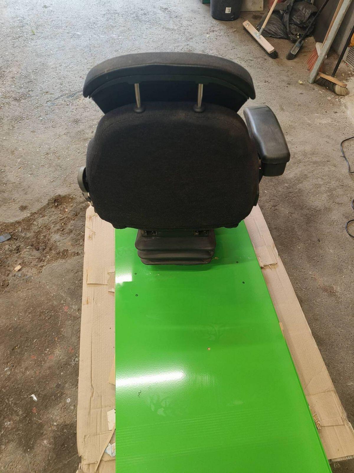 Sitz Kubota 2